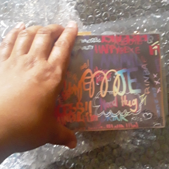 Purses - Picture 7 of 8